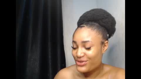 Snapshot of wetdrippussy7 chatting on October 15, 7:25 pm wetdrippussy7 online show from October 15, 7:25 pm