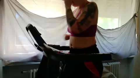 Wetgerman online show from May 26, 9:38 am