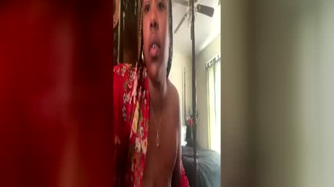 wetgyal22 online show from July 1, 1:34 pm