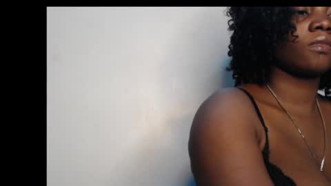 wetmypussy02 online show from October 20, 5:24 pm