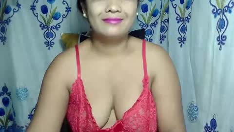 Snapshot of wetpussie4_you chatting on January 14, 7:52 pm wetpussie4_you online show from January 14, 7:52 pm