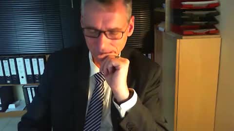 Franz online show from October 25, 10:45 am