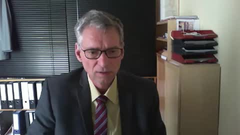 Snapshot of wetsuitedman chatting on April 22, 1:34 pm Franz online show from April 22, 1:34 pm