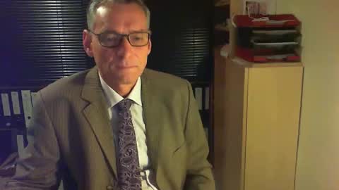 Snapshot of wetsuitedman chatting on May 16, 2:41 am Franz online show from May 16, 2:41 am