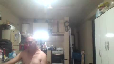 wg_colbert_noir online show from February 18, 6:58 pm