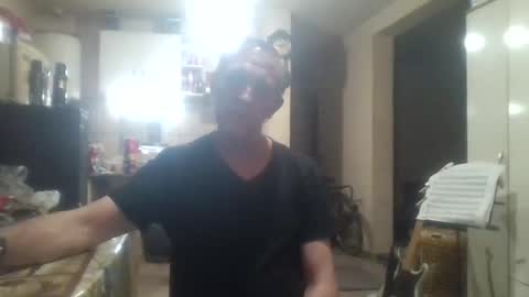 wg_colbert_noir online show from September 15, 6:13 am