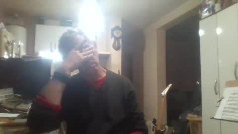 wg_colbert_noir online show from October 7, 4:53 am