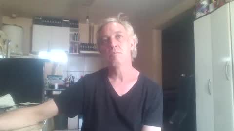 wg_colbert_noir online show from October 12, 12:37 pm