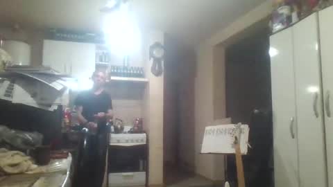 wg_colbert_noir online show from October 20, 12:27 pm