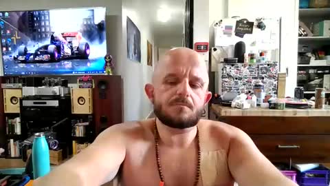 Snapshot of wheelzie chatting on January 4, 6:19 am wheelzie online show from January 4, 6:19 am