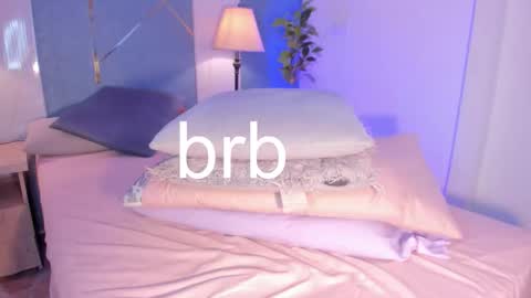 Sara  online show from December 16, 7:41 pm