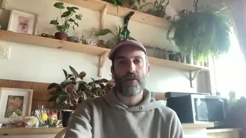 Snapshot of whiskylovexxx chatting on May 15, 8:16 pm WhiskyLove online show from May 15, 8:16 pm