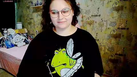 whisperinthedarkk online show from September 10, 3:17 am