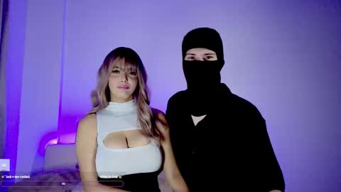 whispero_o online show from September 10, 5:35 pm