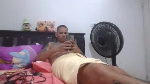 white boy online show from March 19, 4:49 am