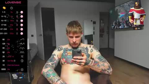 Snapshot of white_king999 chatting on December 19, 3:08 pm Max online show from December 19, 3:08 pm