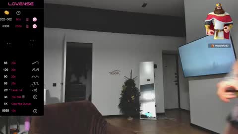 Snapshot of white_king999 chatting on December 26, 3:10 pm Max online show from December 26, 3:10 pm