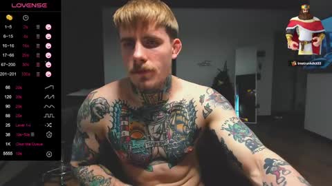 Snapshot of white_king999 chatting on January 11, 1:11 pm Max online show from January 11, 1:11 pm