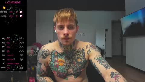 Snapshot of white_king999 chatting on February 16, 1:49 pm Max online show from February 16, 1:49 pm