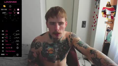 Snapshot of white_king999 chatting on March 11, 2:29 pm Max online show from March 11, 2:29 pm