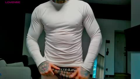 Max online show from May 29, 2:20 am