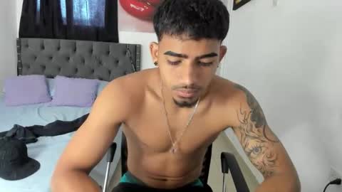 white online show from May 5, 5:43 pm