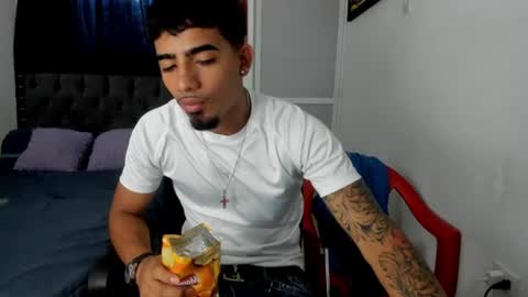 white online show from June 12, 7:13 pm