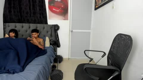 white online show from June 14, 6:04 am