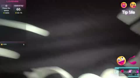 white_sexy_ online show from April 26, 10:18 pm