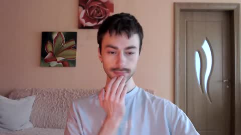 Tom online show from February 6, 11:46 am