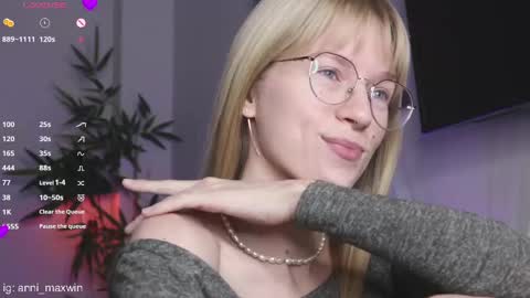 Anita online show from February 3, 1:41 am