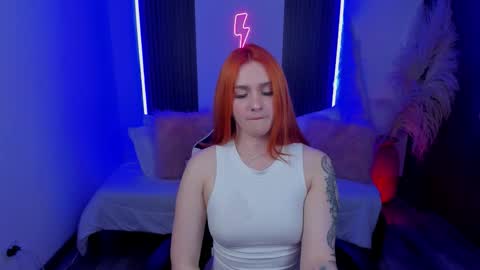 Snapshot of whiteatenea chatting on November 12, 6:25 am whiteatenea online show from November 12, 6:25 am