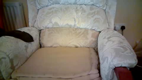 Snapshot of whitebriefs009 chatting on November 24, 9:53 am whitebriefs009 online show from November 24, 9:53 am