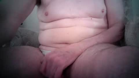 whitebriefs009 online show from June 13, 8:01 am