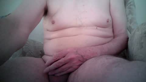 whitebriefs009 online show from June 20, 8:17 am