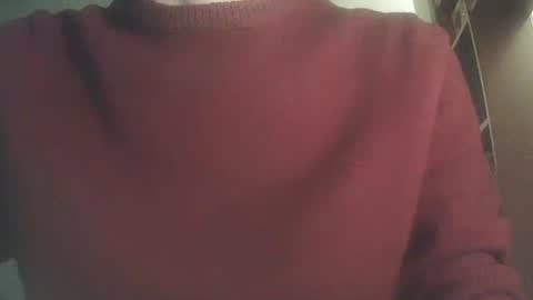 Snapshot of whiteduke81 chatting on February 7, 11:24 pm Whiteduke online show from February 7, 11:24 pm