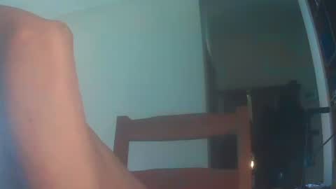 Snapshot of whiteduke81 chatting on May 24, 4:01 pm Whiteduke online show from May 24, 4:01 pm