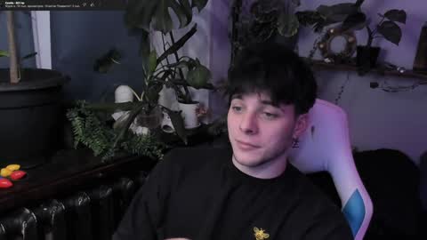 Snapshot of whiteegrimm chatting on January 16, 5:55 pm Gus online show from January 16, 5:55 pm