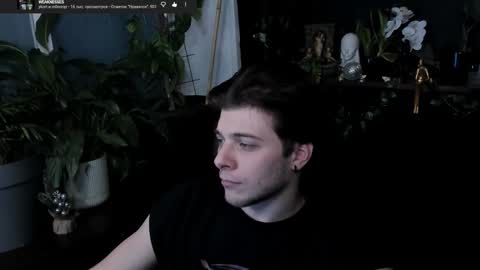 Snapshot of whiteegrimm chatting on March 2, 8:37 pm Gus online show from March 2, 8:37 pm