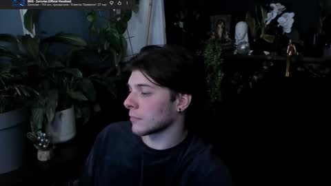 Snapshot of whiteegrimm chatting on March 3, 10:04 pm Gus online show from March 3, 10:04 pm