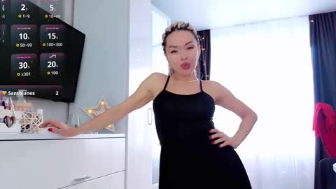 WhiteLaBunny online show from January 10, 8:38 am