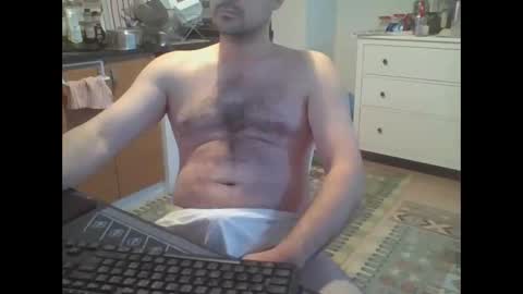 Snapshot of whitelion19666 chatting on November 2, 6:27 am erhandemirci1987 online show from November 2, 6:27 am