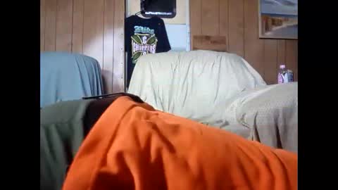 Snapshot of whitelion67 chatting on October 4, 6:50 pm whitelion67 online show from October 4, 6:50 pm