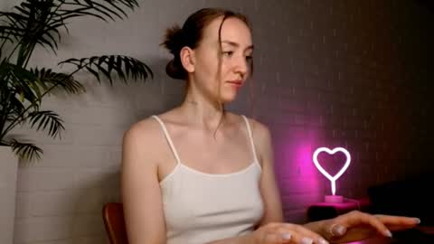 Snapshot of whiteprincessluna chatting on July 20, 12:07 pm You wont find me here on Saturdays and Sundays online show from July 20, 12:07 pm