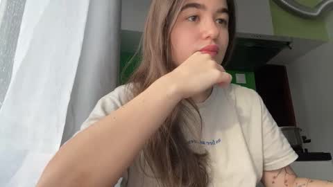 Snapshot of whitesun18 chatting on November 21, 12:48 pm Eve online show from November 21, 12:48 pm