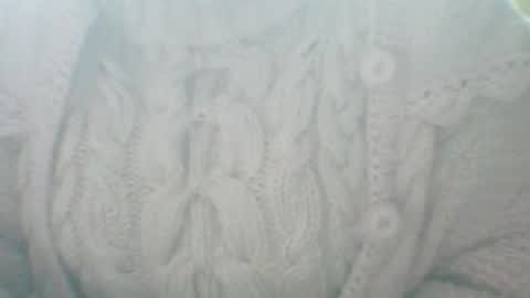 Snapshot of whitesweater chatting on December 2, 6:52 am whitesweater online show from December 2, 6:52 am