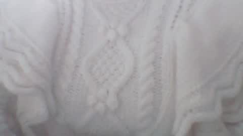 Snapshot of whitesweater chatting on January 13, 7:21 am whitesweater online show from January 13, 7:21 am