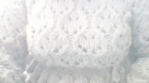 Snapshot of whitesweater chatting on February 11, 7:12 am whitesweater online show from February 11, 7:12 am