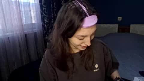 Cindy online show from April 29, 4:11 pm
