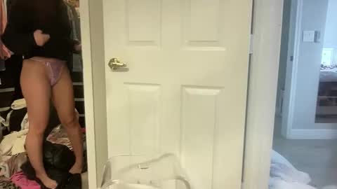 iamwhitneyoc online show from November 19, 7:58 pm